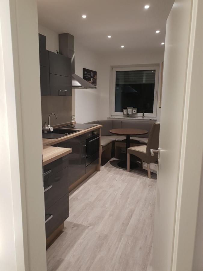 טרויסדורף Ferienwohnung Mit Jacuzzi Naehe Flughafen Koeln Bonn מראה חיצוני תמונה