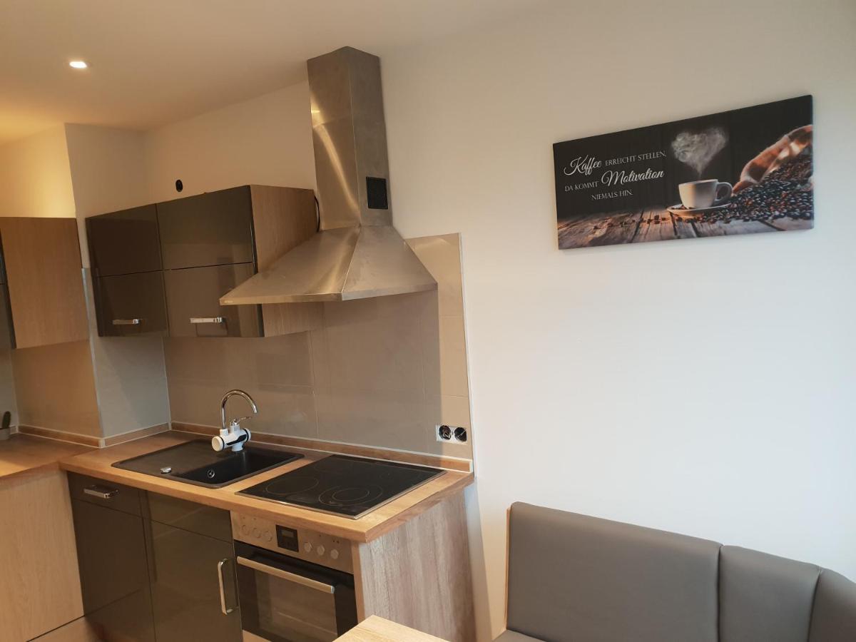 טרויסדורף Ferienwohnung Mit Jacuzzi Naehe Flughafen Koeln Bonn מראה חיצוני תמונה