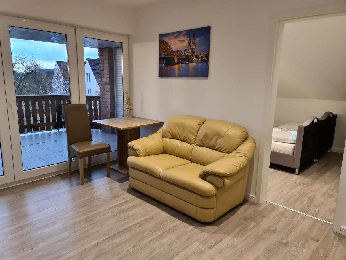 טרויסדורף Ferienwohnung Mit Jacuzzi Naehe Flughafen Koeln Bonn מראה חיצוני תמונה
